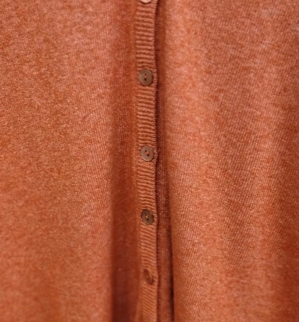 Chic & Glam Orange Button up V-Neck Cashmere Silk Wool Blend Cardigan - Size XL