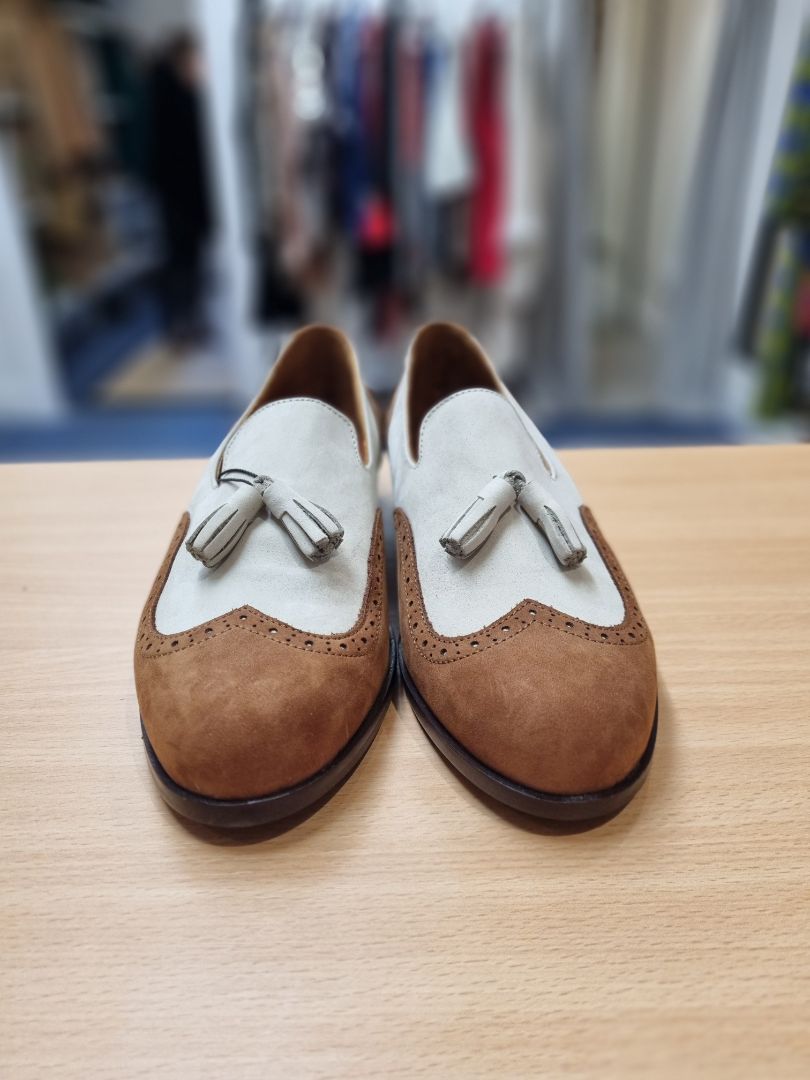 Hobbs Cream Tan Tassel Loafers - Size 6.5