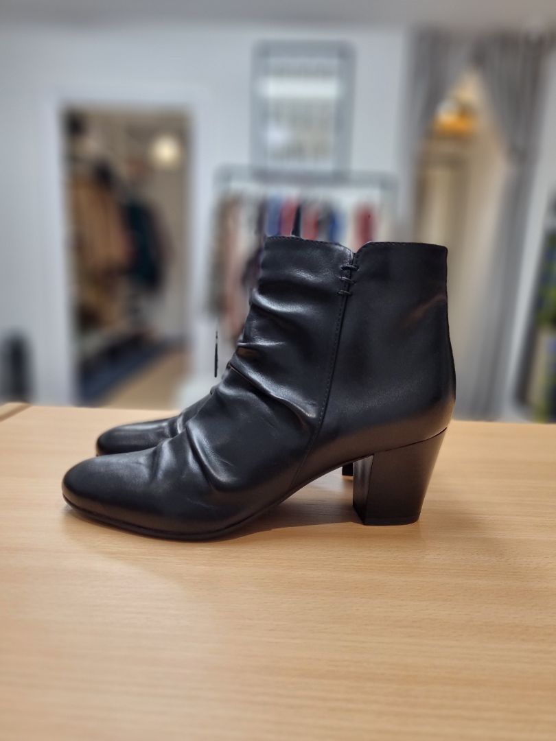 Cara London Black Ankle Boots - Size 3