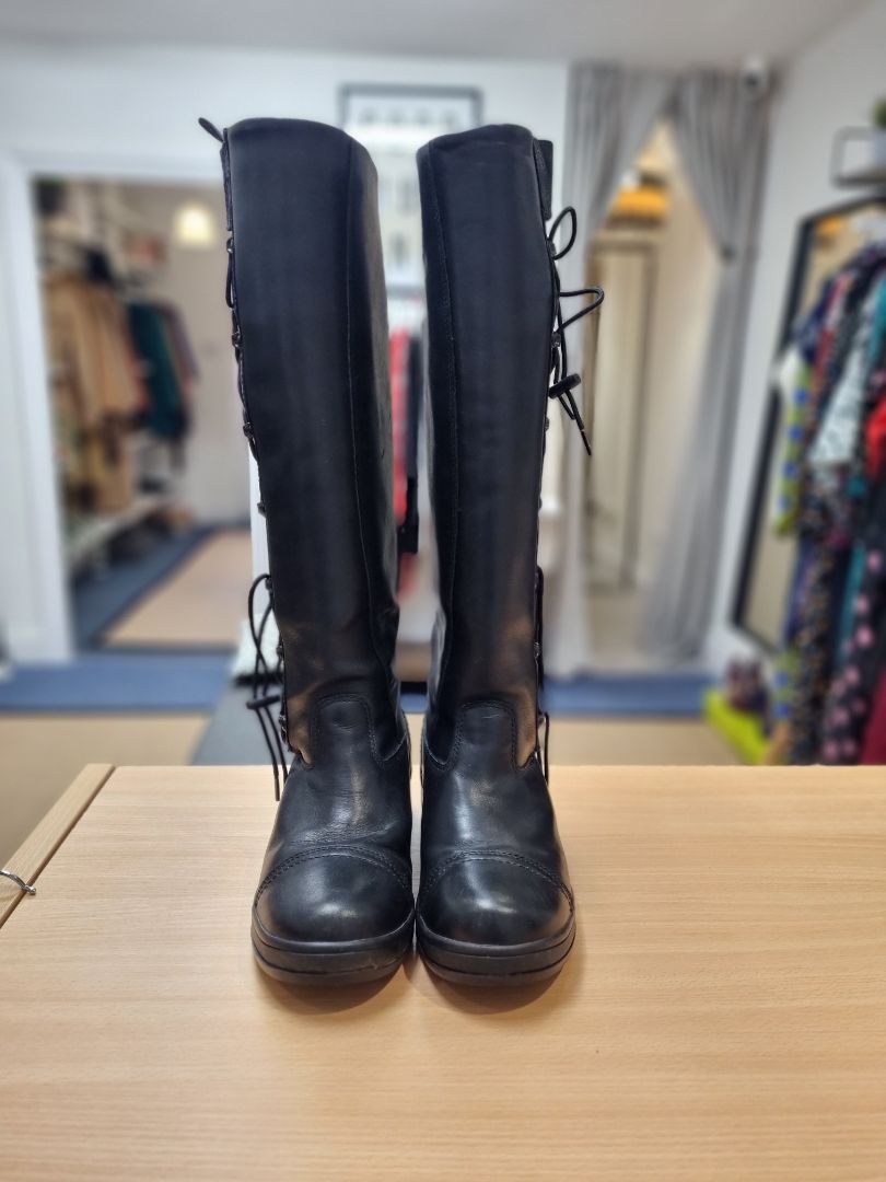 Ariat Black Grasmere Boots - Size 5.5