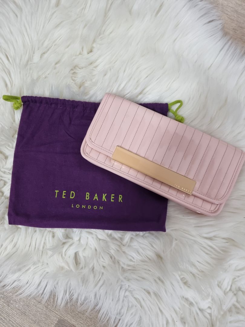 Ted baker cheap purse pink patent