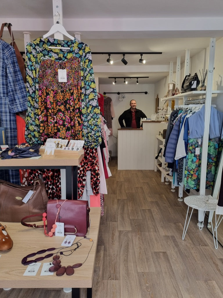 Handpicked store in Penrith with high quality second hand clothes.