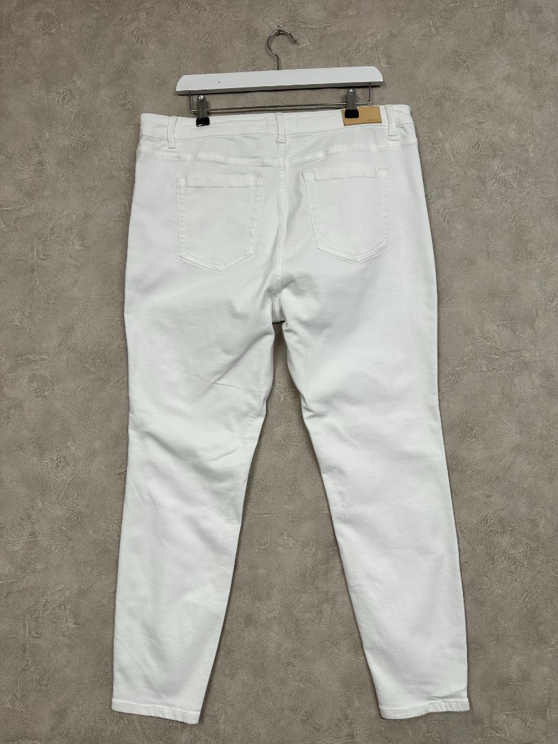 Joules White Jeans - Size 18