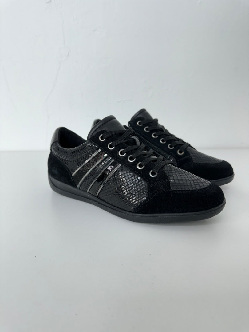 Geox Black Respira Black Zip/Lace Trainers - Size 5