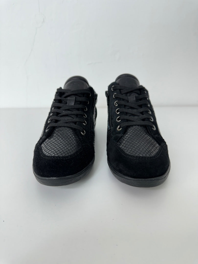 Geox Black Respira Black Zip/Lace Trainers - Size 5