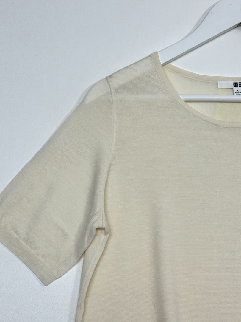 Uniqlo Cream Wool Top - Size L