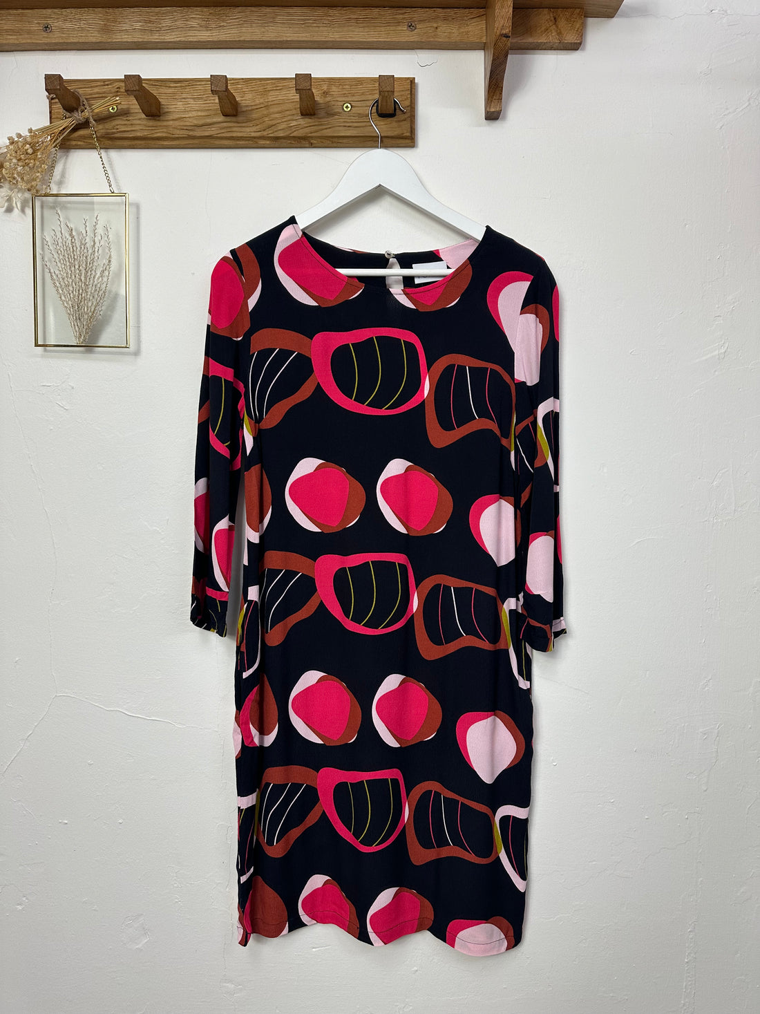 Foil Black Pink Bold Print Pocket Shift Dress - Size 8